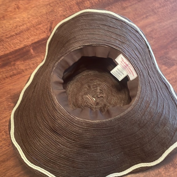 The Hats Company Filippo Catarzi 100% paper hat - Picture 5 of 9